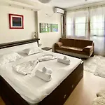 Blloku * Tirana